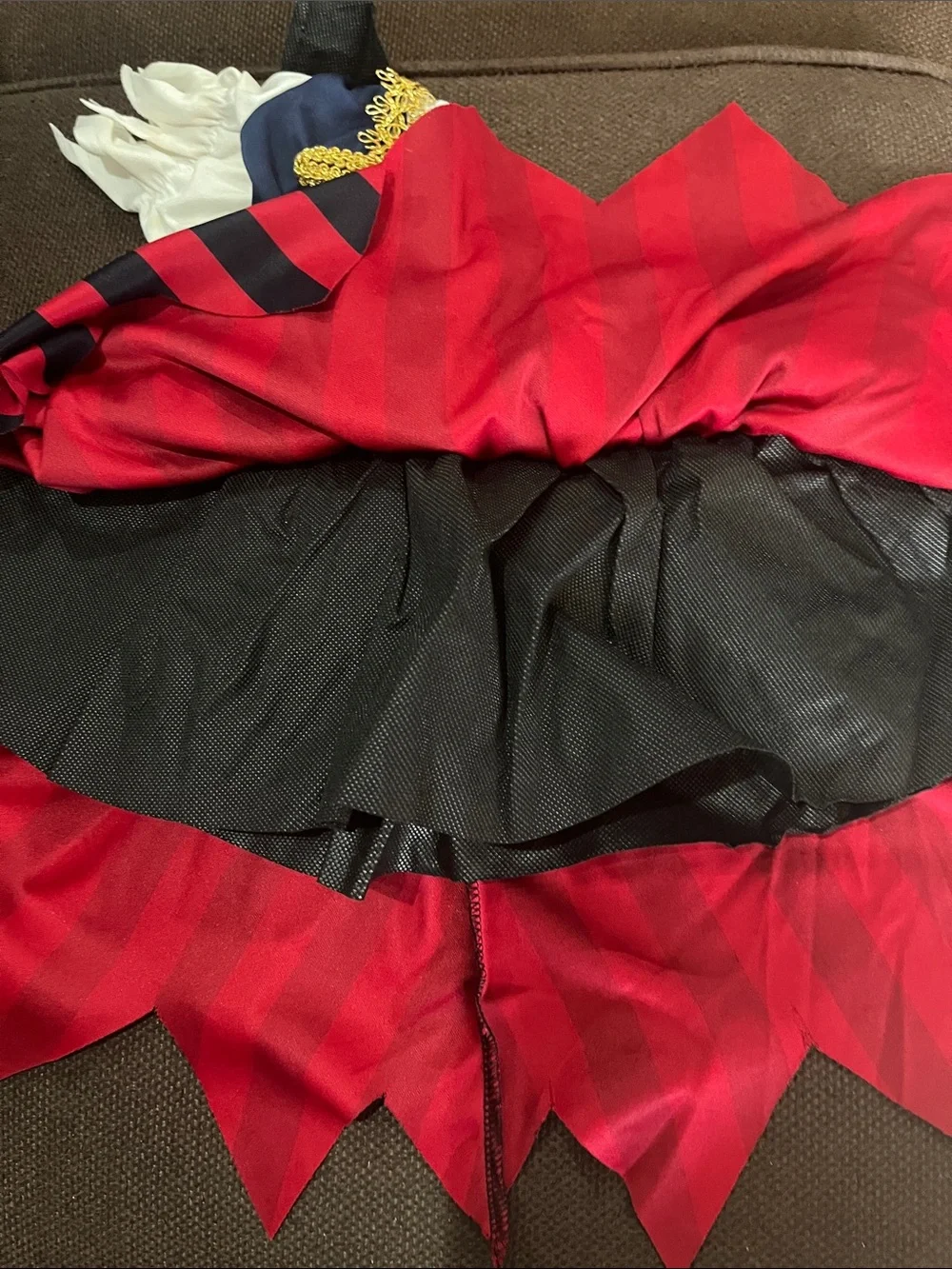 Leg Avenue Enchanted Caribbean Pirate Costume - Black & Red